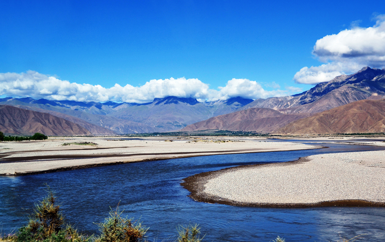 Yarlung Zangbo River